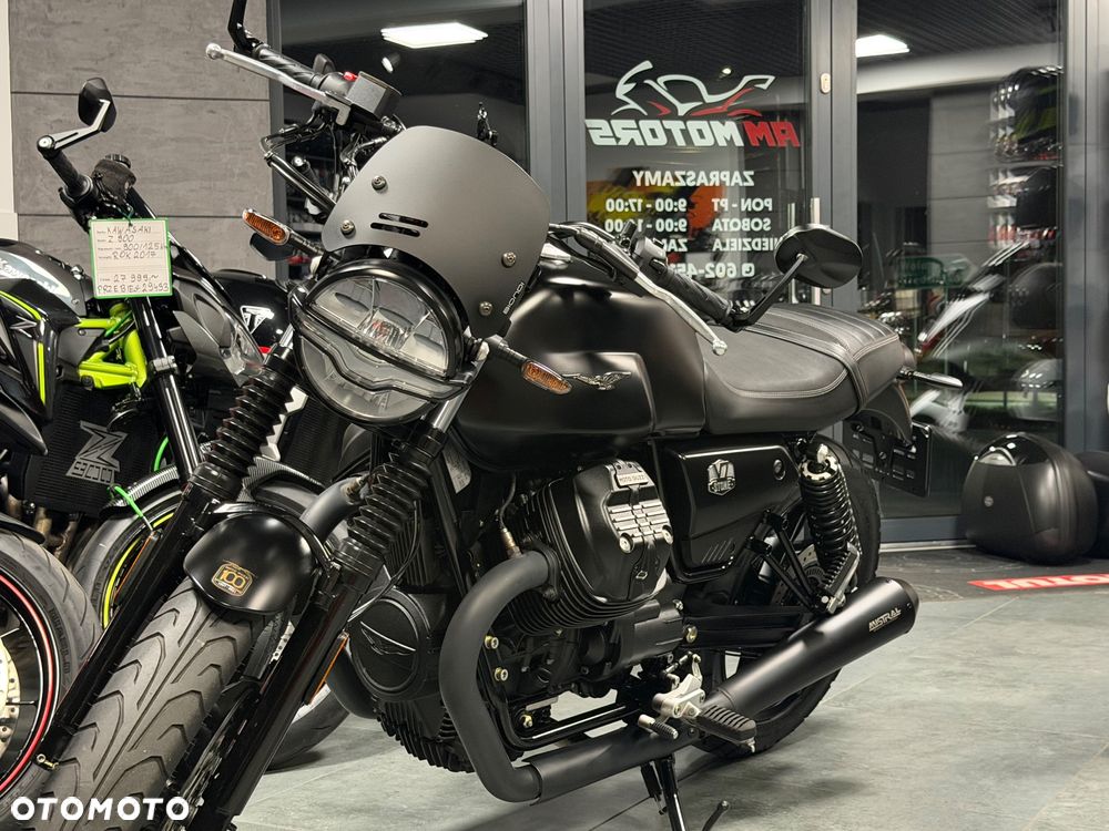 Moto Guzzi V7 - 40
