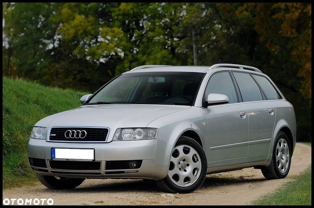 Audi A4 Avant - 11
