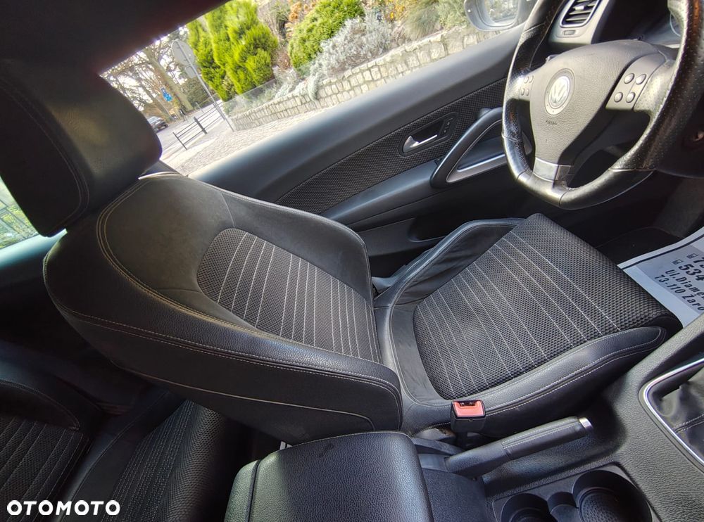 Volkswagen Scirocco - 11