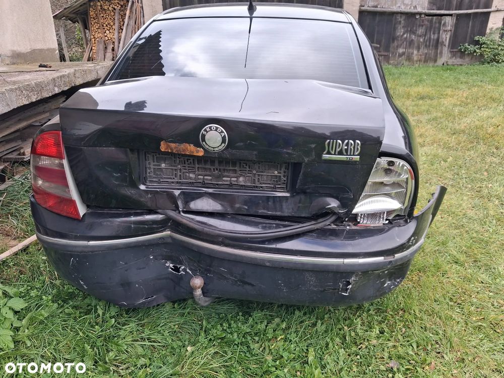 Skoda Superb 2007 photo 4