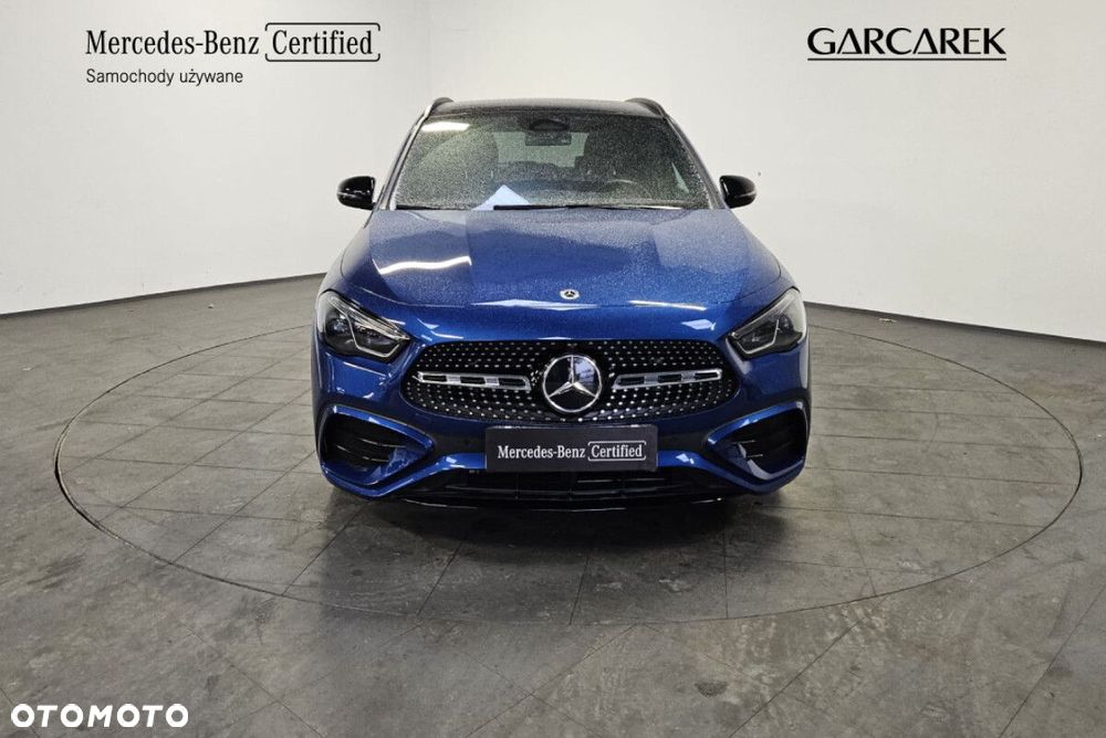 Mercedes-Benz GLA - 7