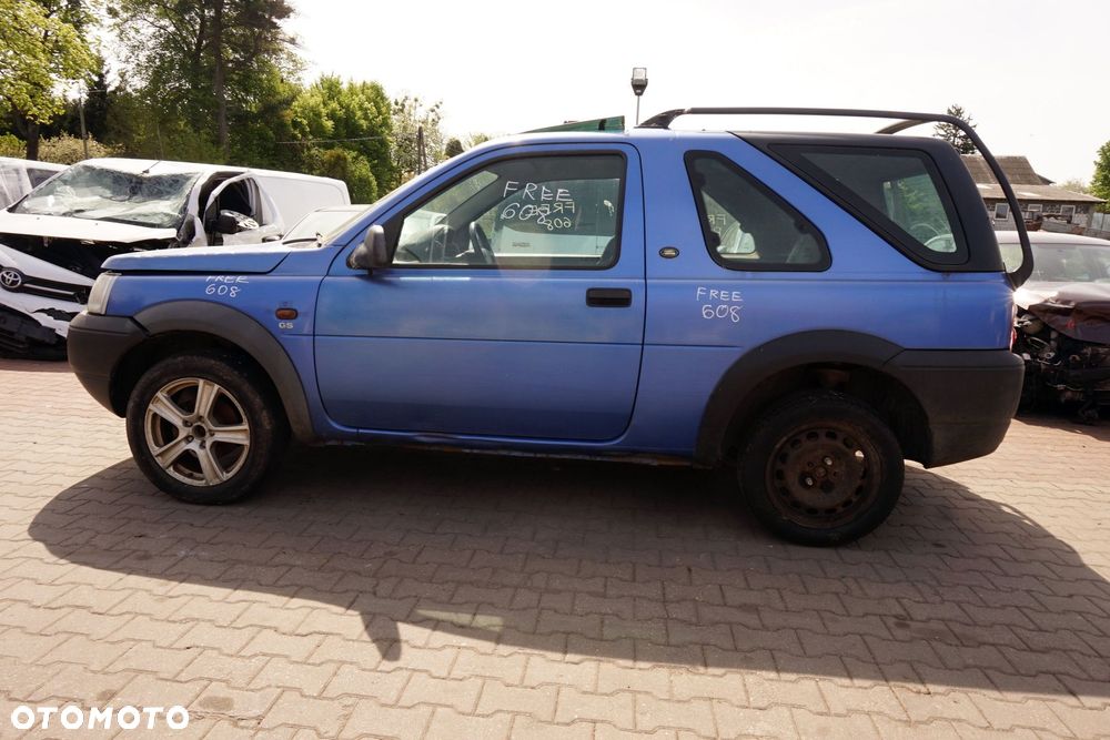 LAND ROVER FREELANDER I L314 3D HB 2003 608 1.8 16V 18K4F 116KM TRD4 NIEBIESKI na części - 2