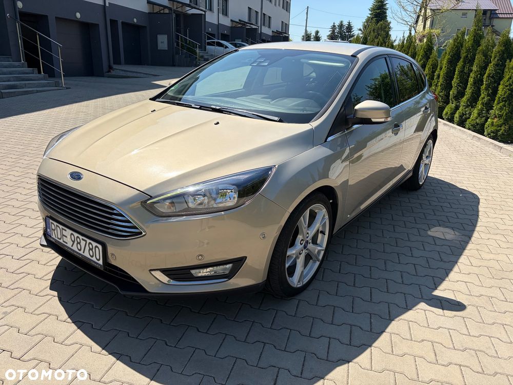 Ford Focus - 1