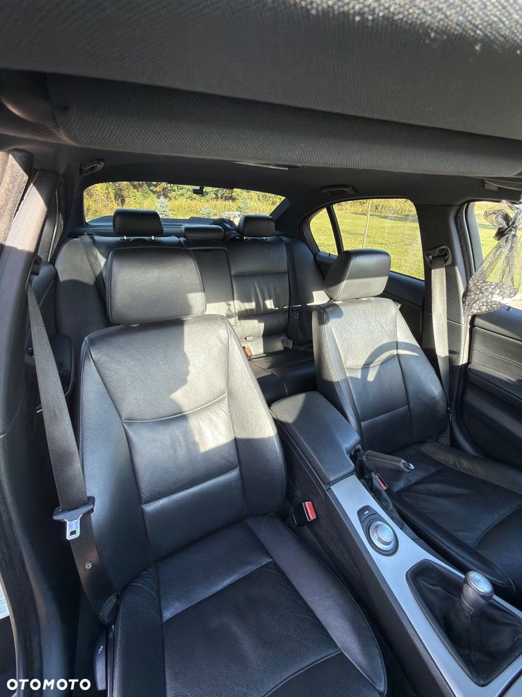 BMW Seria 3 320d - 8