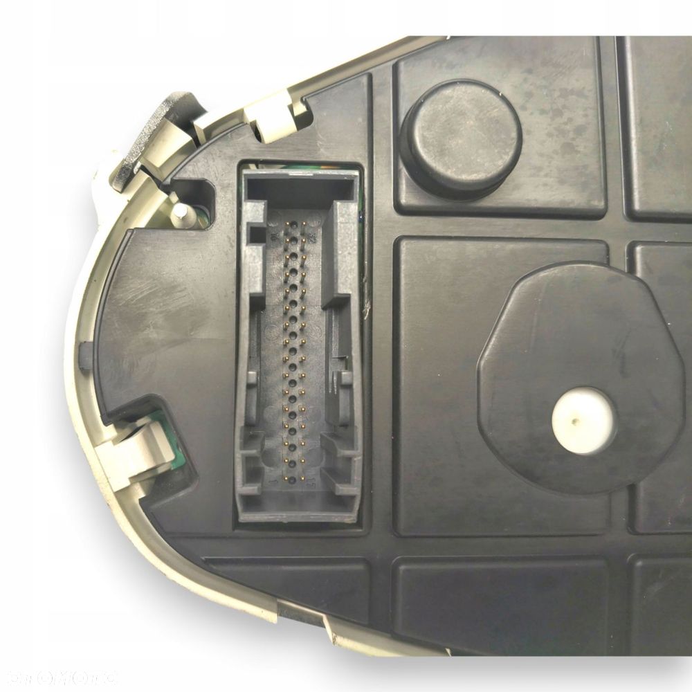 LICZNIK ZEGARY 8A6T-10849-EN Ford Fiesta MK7 1.25 1.4 1.6 16V Benzyna - 10