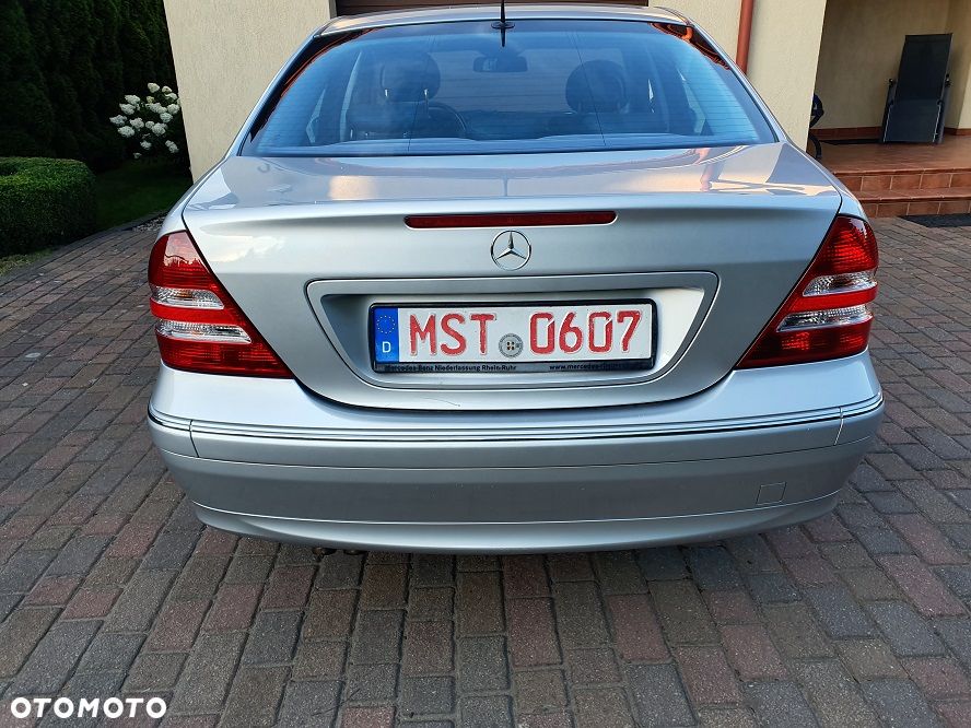 Mercedes-Benz Klasa C 180 Kompressor Automatik Avantgarde - 6