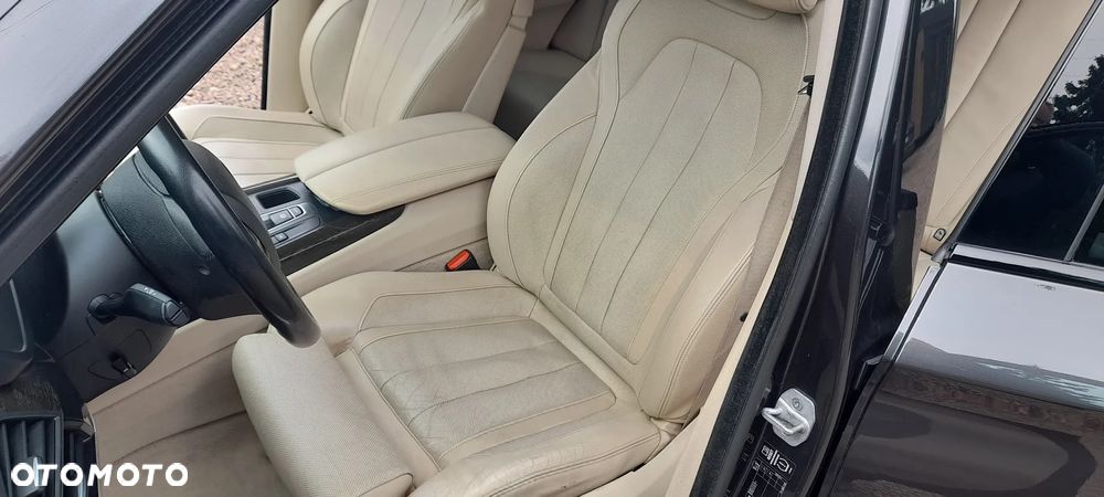 BMW X5 xDrive30d Sport-Aut - 15