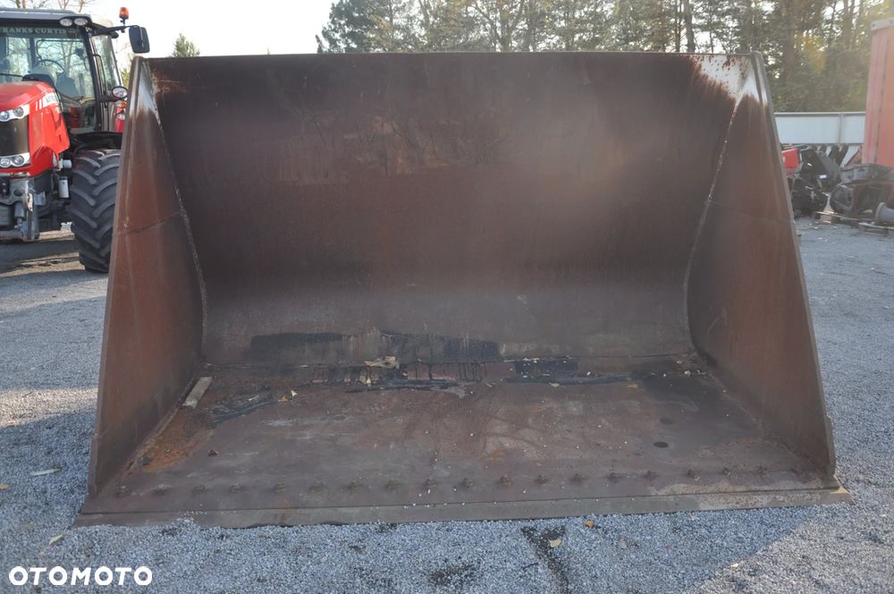 Łyżka  ładowarka Fadroma Wielka - 2