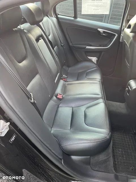 Volvo S60 - 13