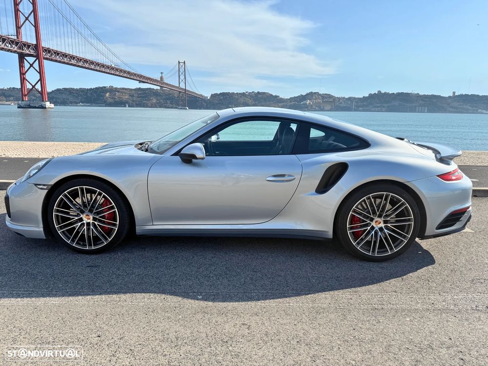 Porsche 911 (991) Turbo - 3