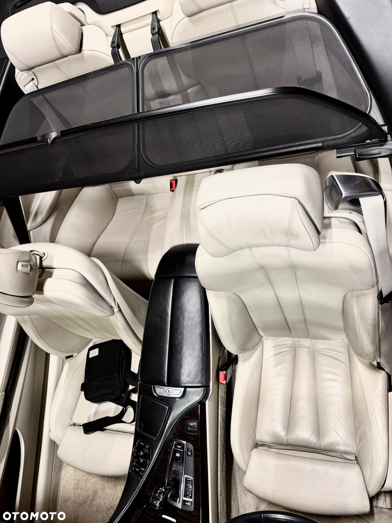 BMW Seria 6 640i - 12