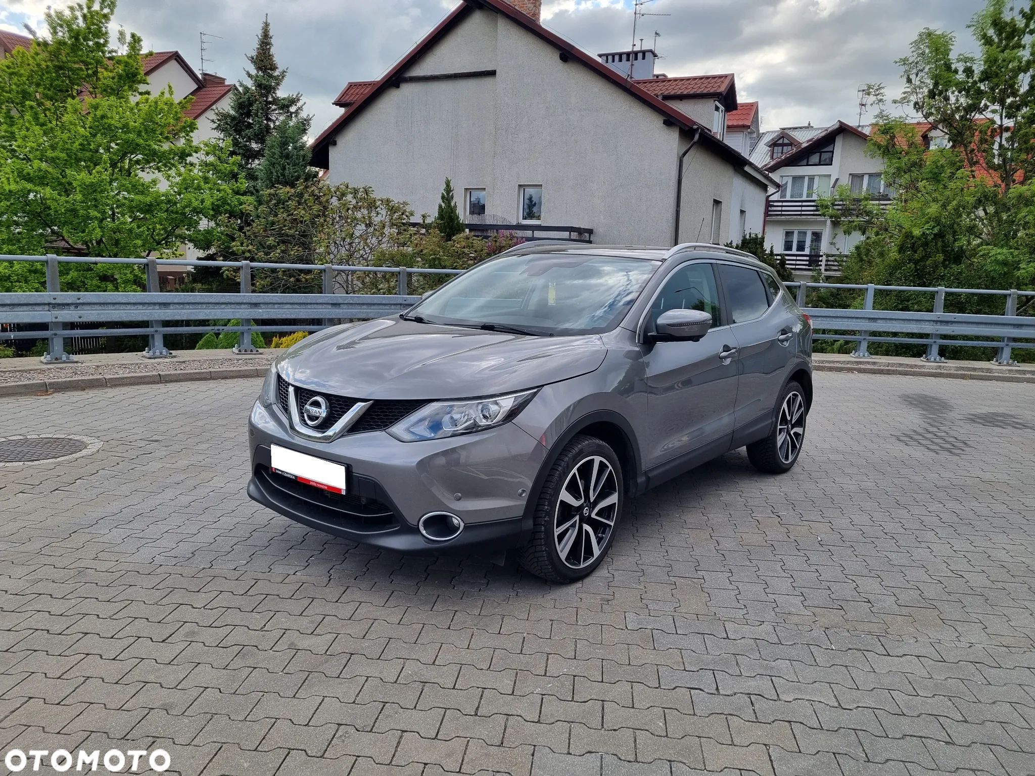 Nissan Qashqai 1.2 DIG-T N-Vision EU6 - 1