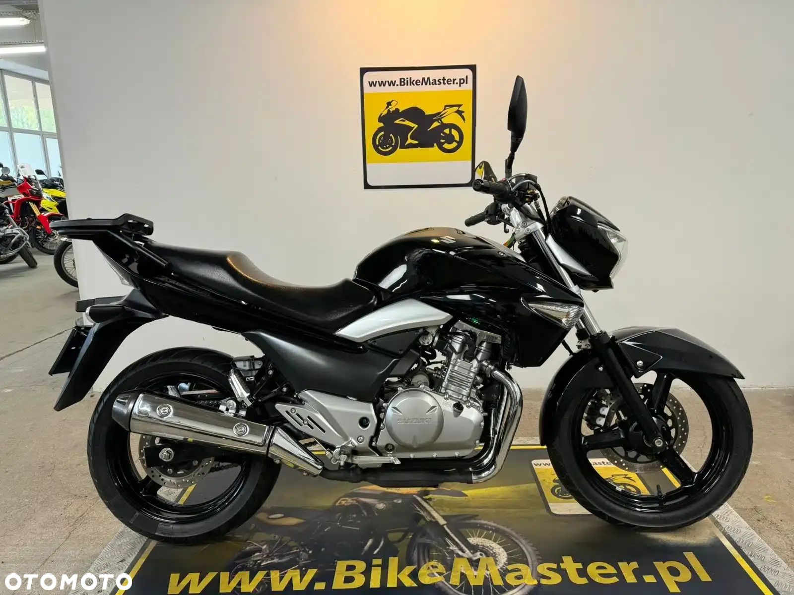 Suzuki GW 250 - 1