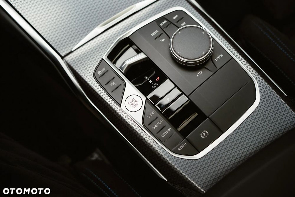 BMW Seria 3 320d xDrive M Sport - 20