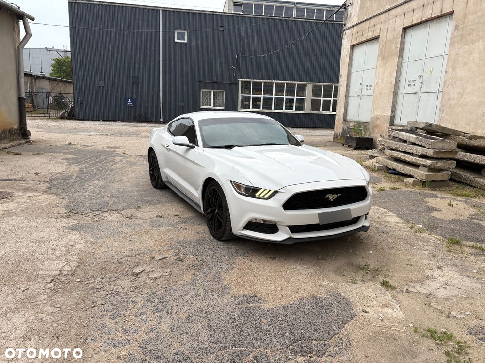 Ford Mustang 3.7 V6 - 2