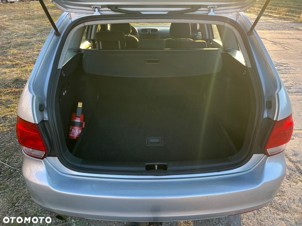 Volkswagen Golf - 12