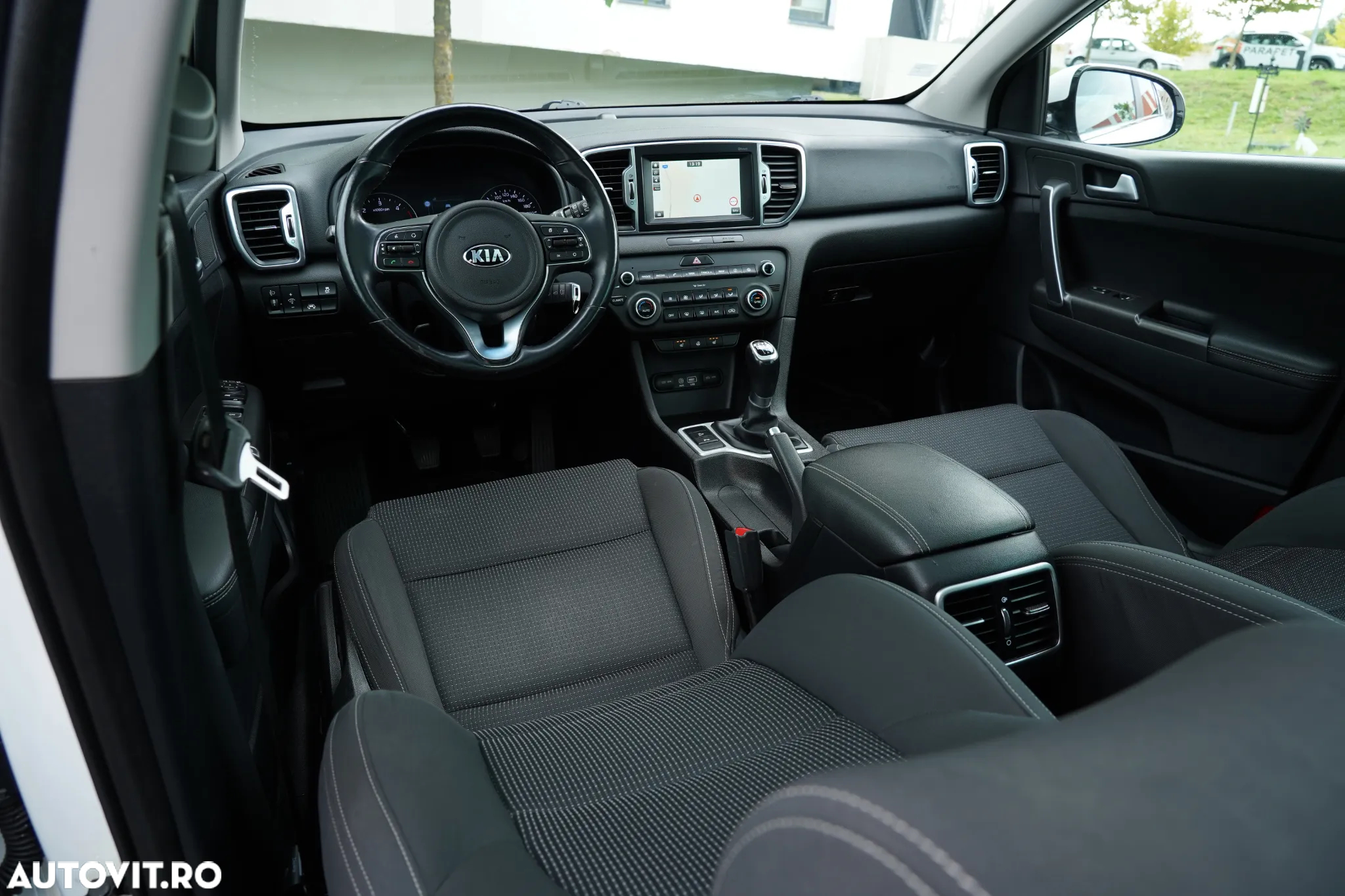 Kia Sportage 1.7 CRDI 2WD Edition 7 - 10