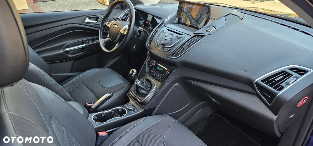 Ford Kuga - 9