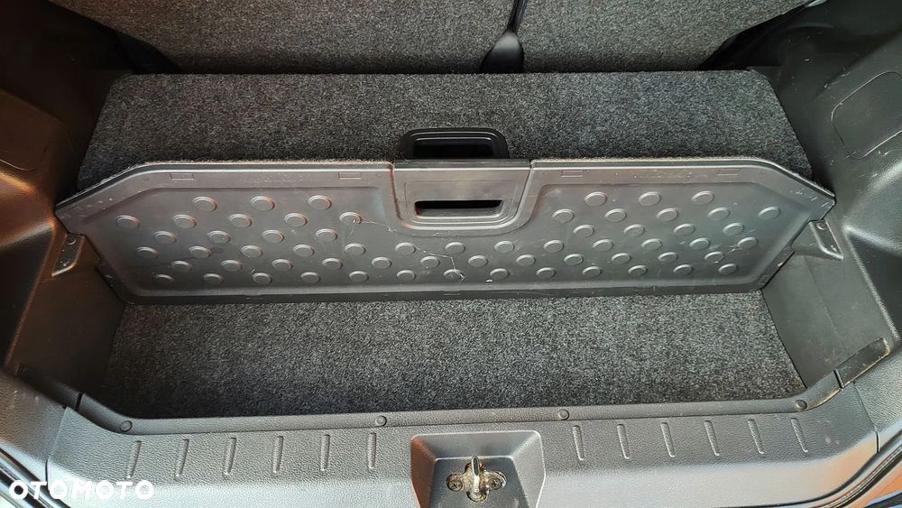 Nissan Note 1.4 more - 32