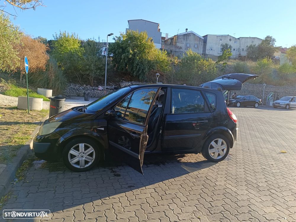 Renault Scénic 1.5 dCi Privilège Luxe - 12