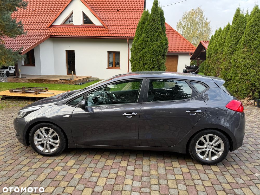 Kia Ceed 1.4 CVVT Spirit - 14