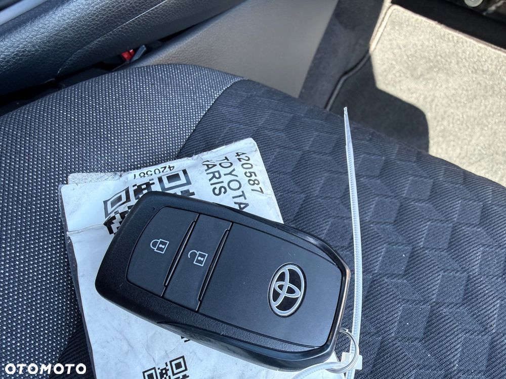 Toyota Yaris Hybrid 1.5 Active - 27