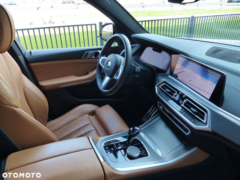 BMW X5 xDrive40d mHEV - 18