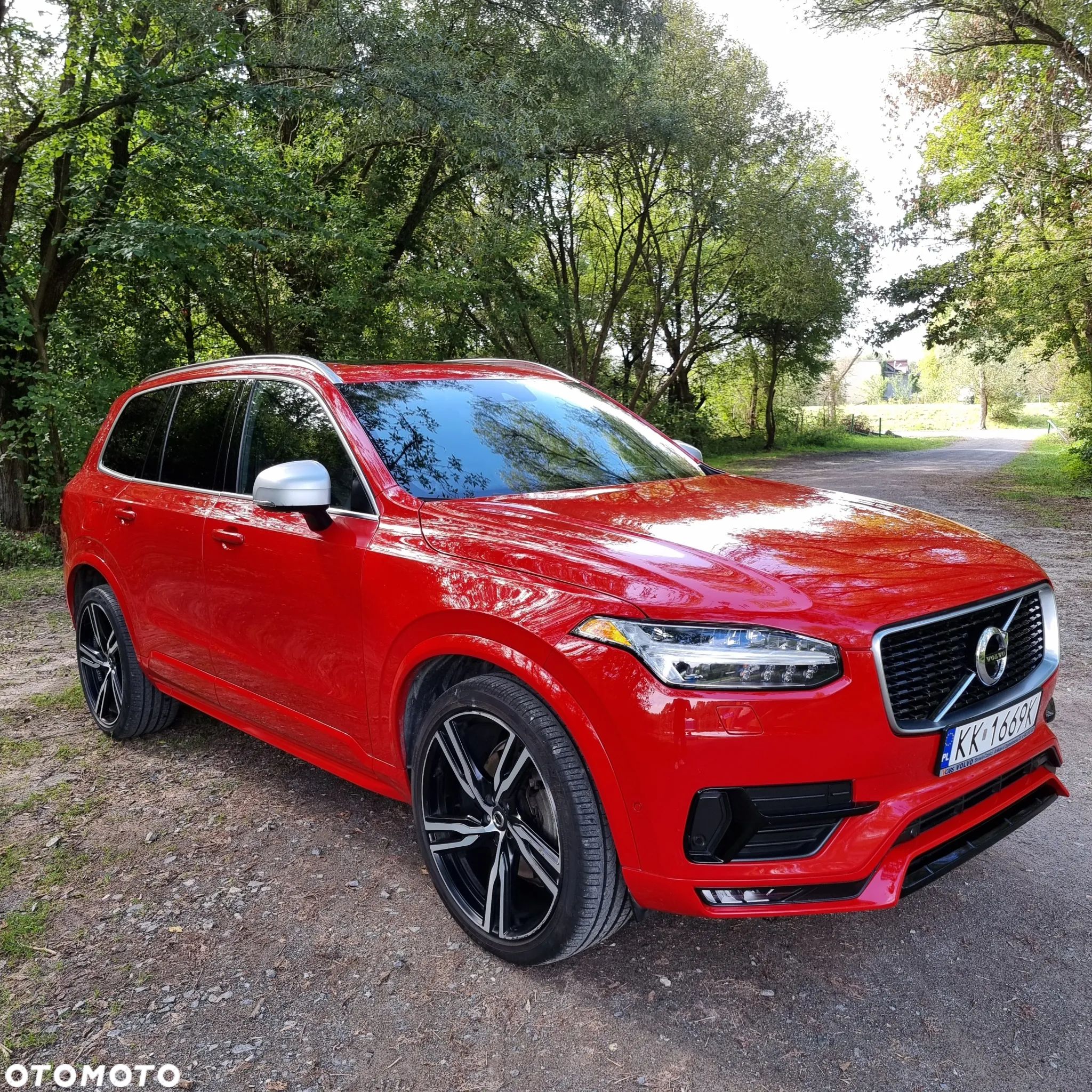 Volvo XC 90 - 1
