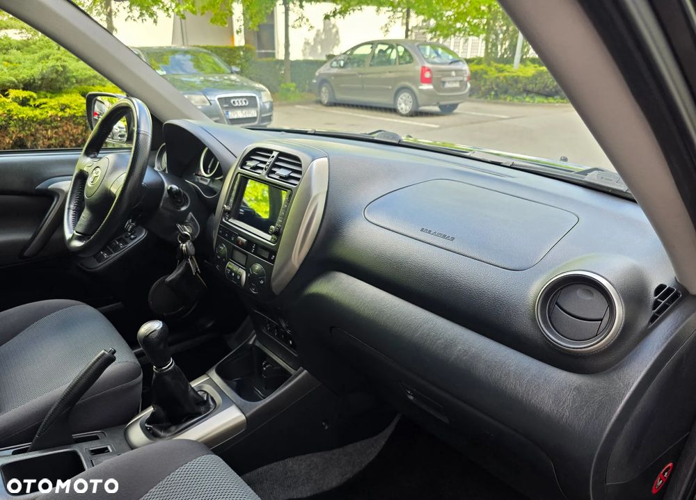 Toyota RAV4 4x4 Executive - 24