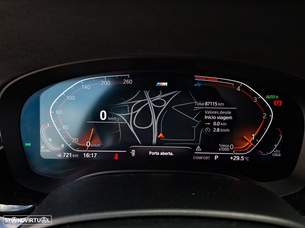 BMW 520 d Pack Desportivo M Auto - 17