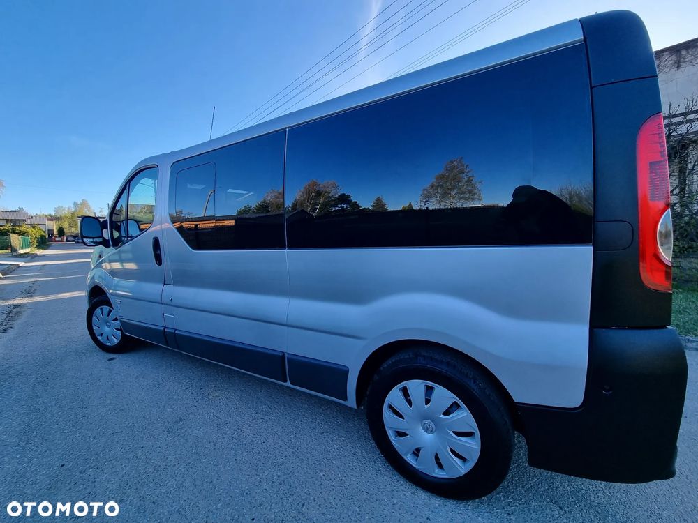 Opel Vivaro L2H1 2.9t - 20