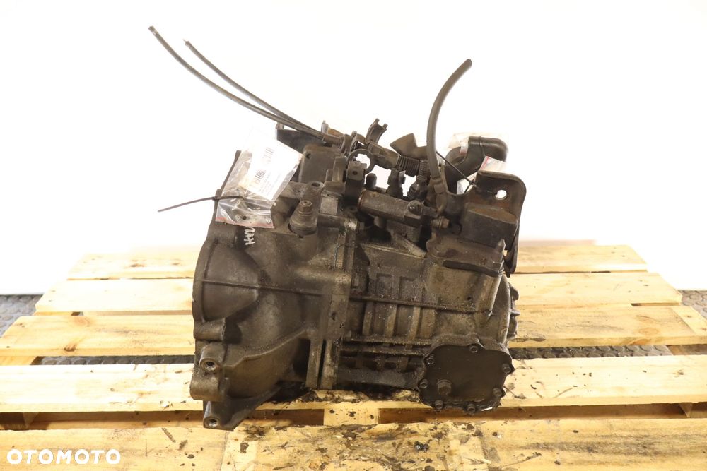 SKRZYNIA BIEGÓW 6 BIEGOWA HYUNDAI TUCSON I 2.0CRDI - 3