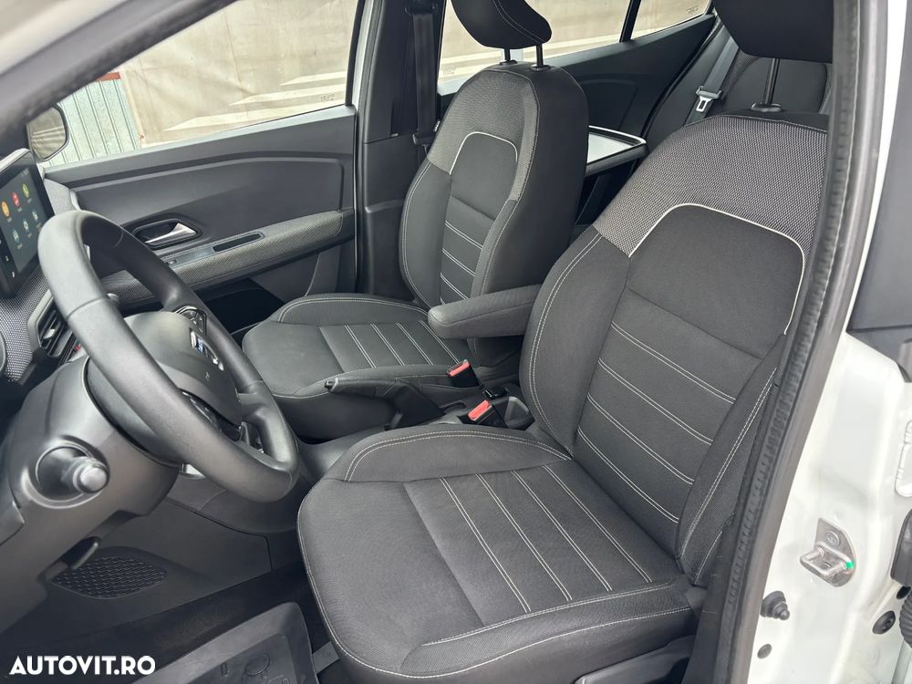 Dacia Logan TCe 90 MT6 Comfort - 33