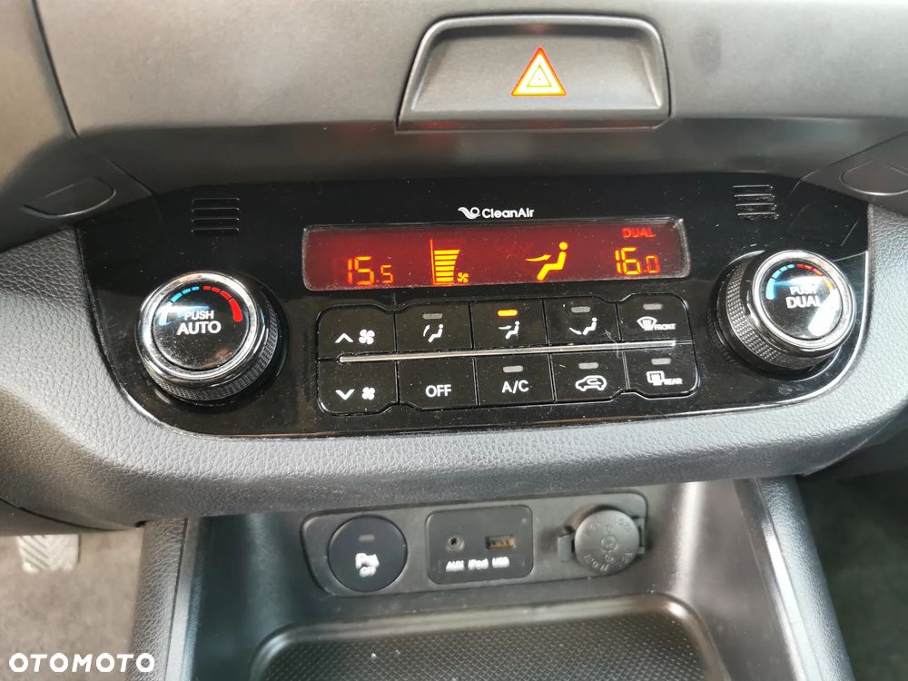 Kia Sportage 1.7 CRDI XL 2WD - 25