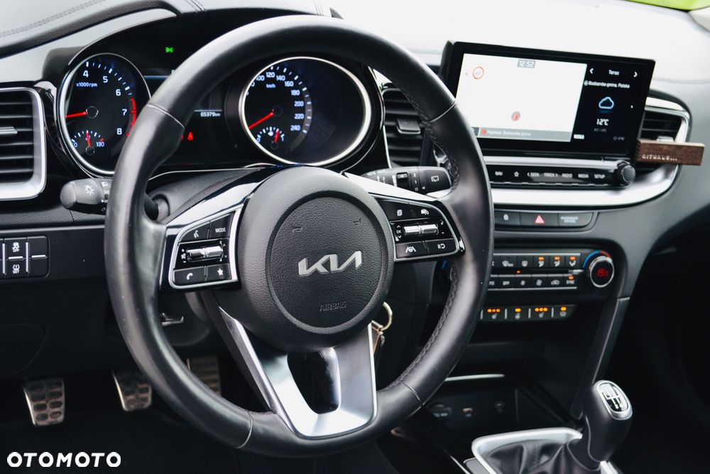 Kia Ceed 1.5 T-GDI Business Line - 21