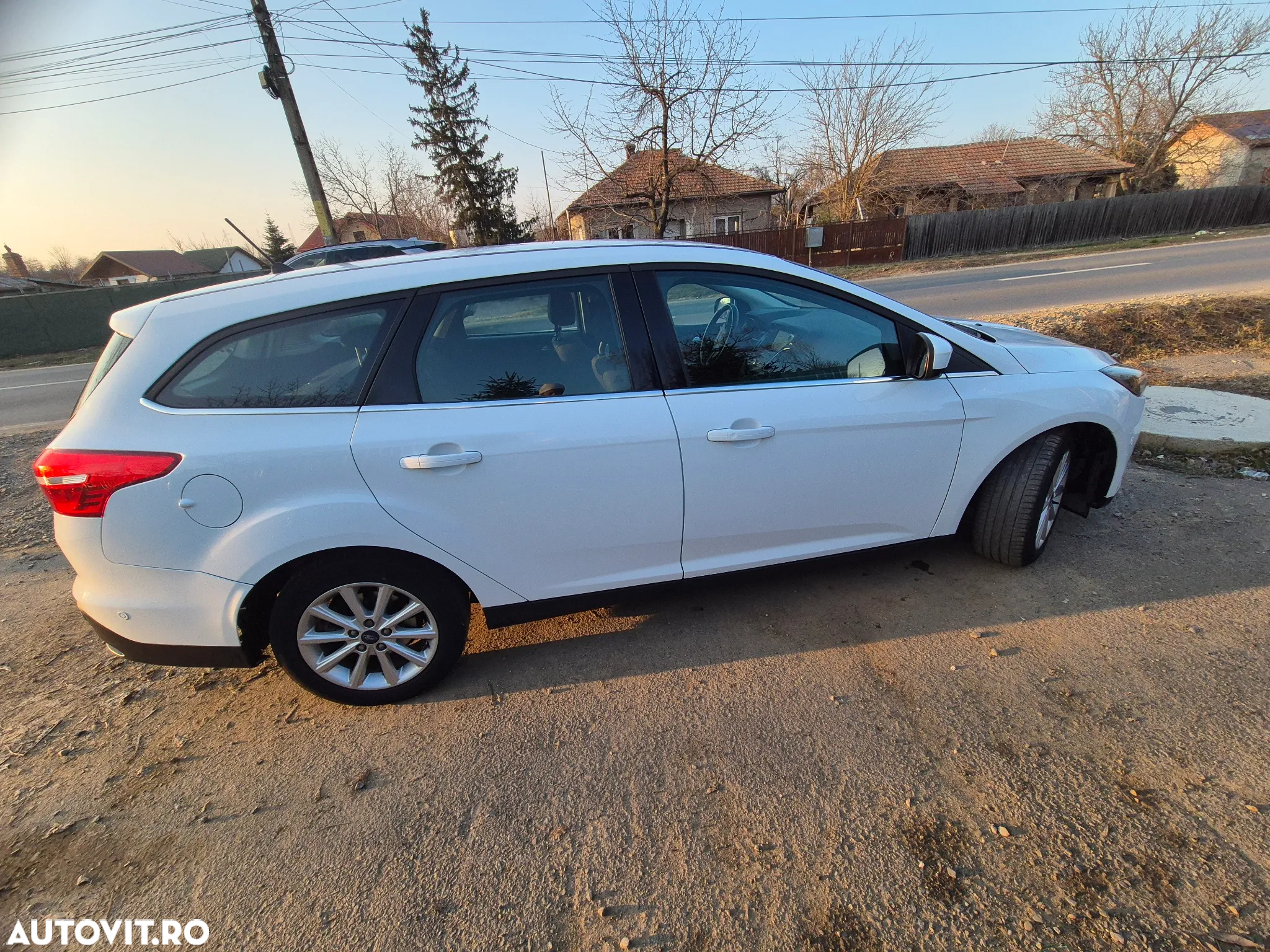 Ford Focus 1.5 TDCi Titanium - 6