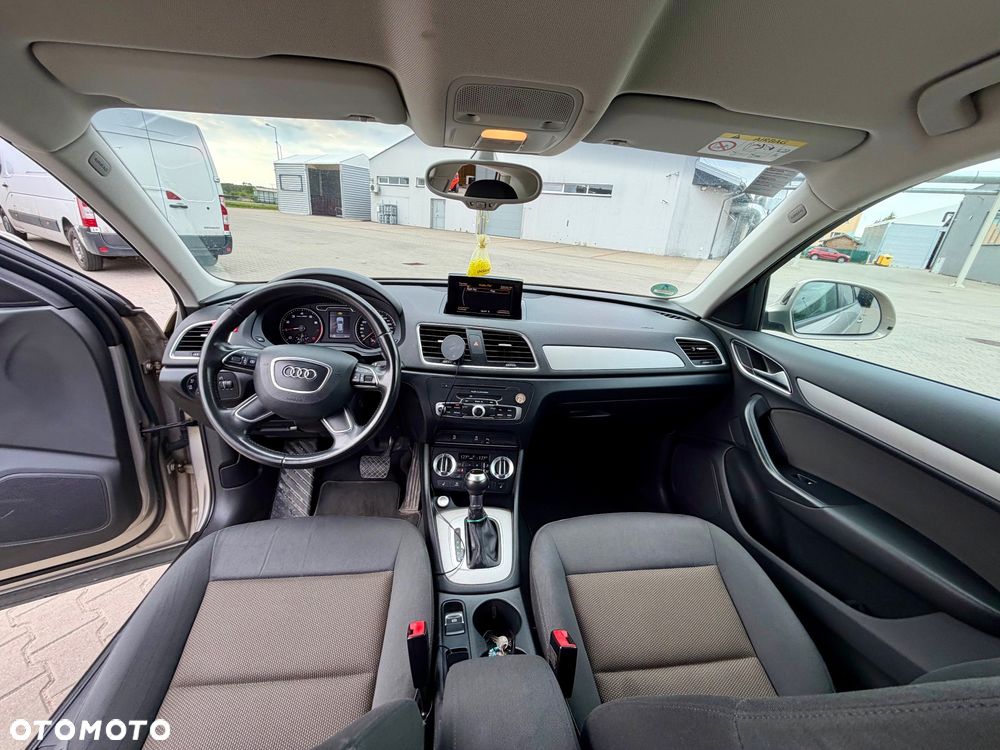 Audi Q3 1.4 TFSI S tronic - 12