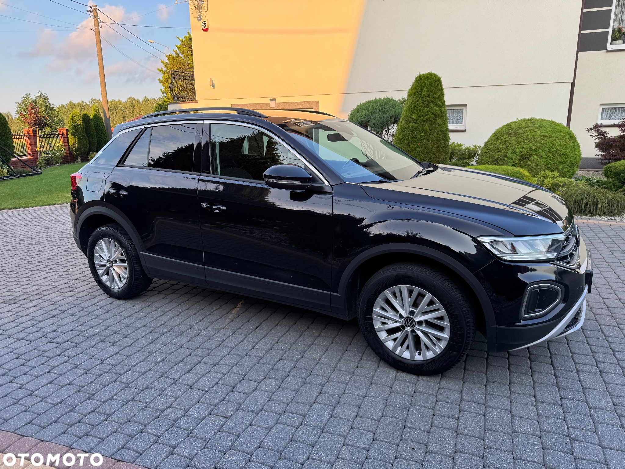 Volkswagen T-Roc 1.0 TSI Life - 12