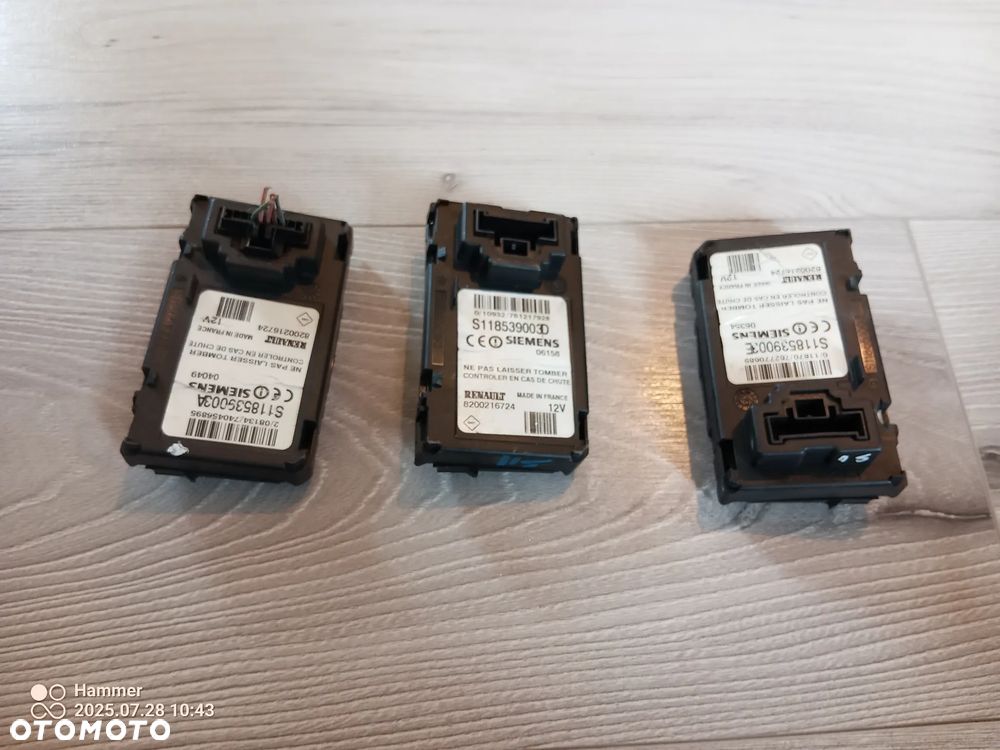 SCENIC II MEGANE 2 czytnik karty 8200216724 - 1