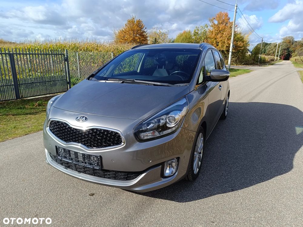 Kia Carens