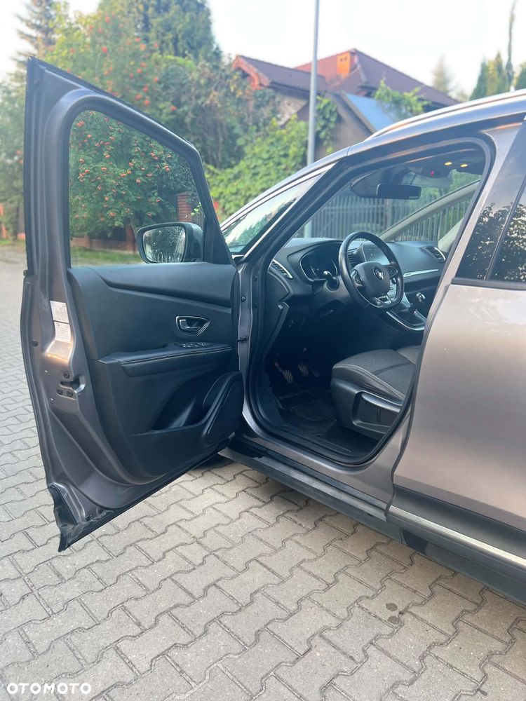 Renault Scenic 1.5 dCi Dynamique - 4