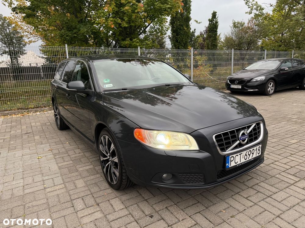 Volvo V70 D3 Summum - 9