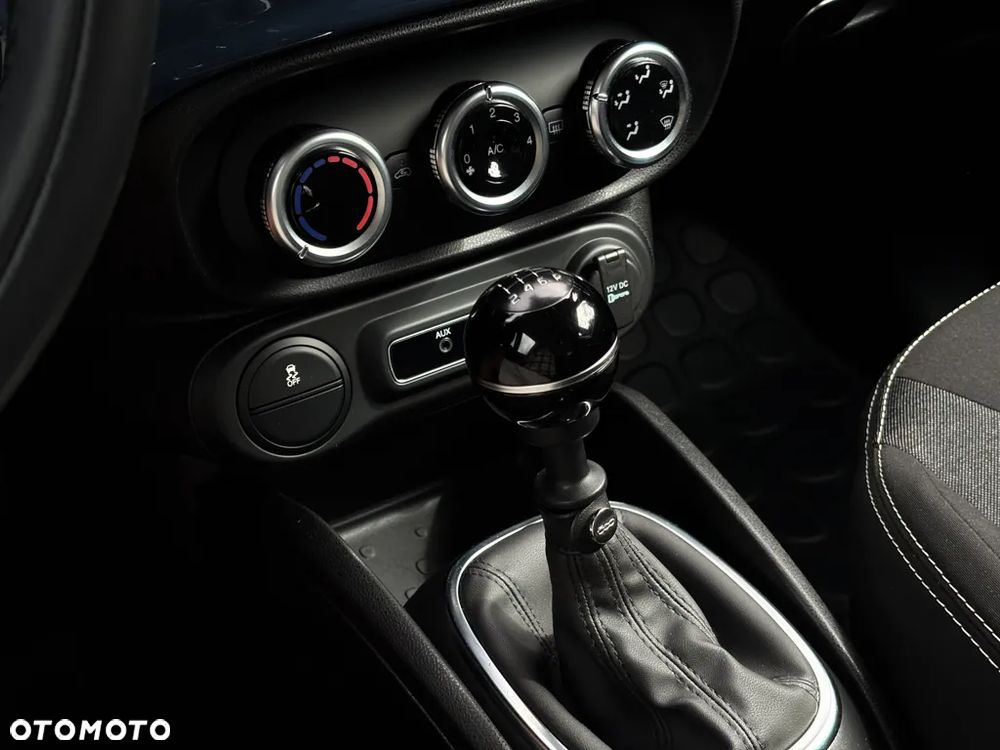 Fiat 500L 1.4 16V Connect - 9
