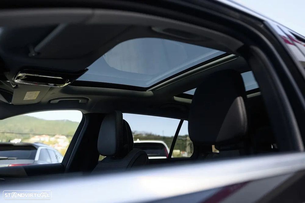 Mercedes-Benz C 300 e AMG Line - 31