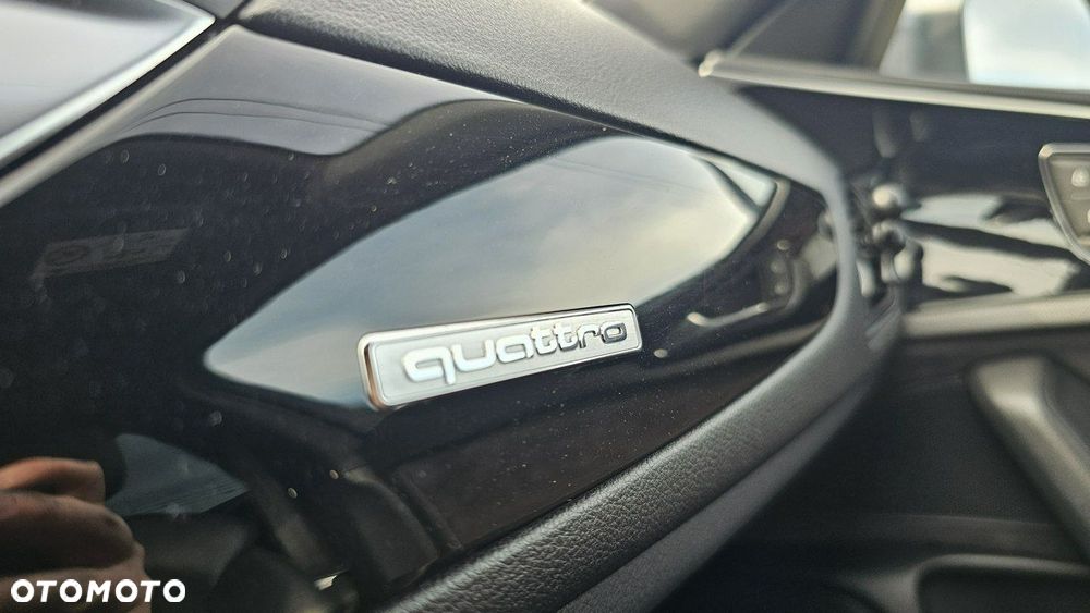 Audi A6 Avant - 20