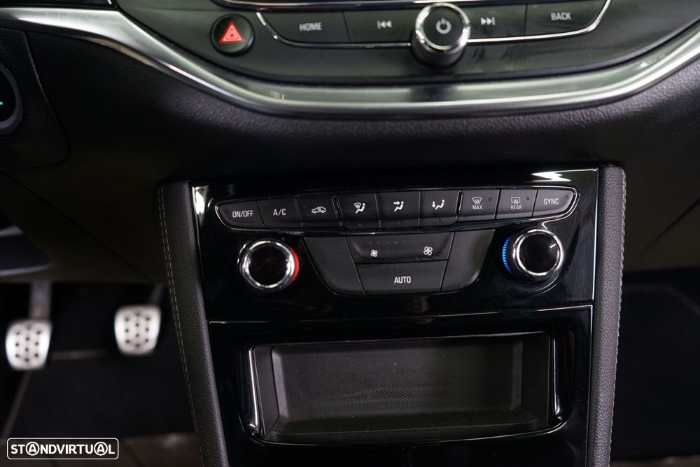 Opel Astra Sports Tourer 1.2 T Business Edition S/S - 30