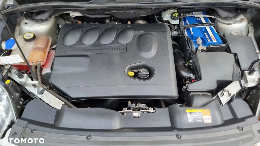 Ford Kuga 2.0 TDCi 2x4 Trend - 39