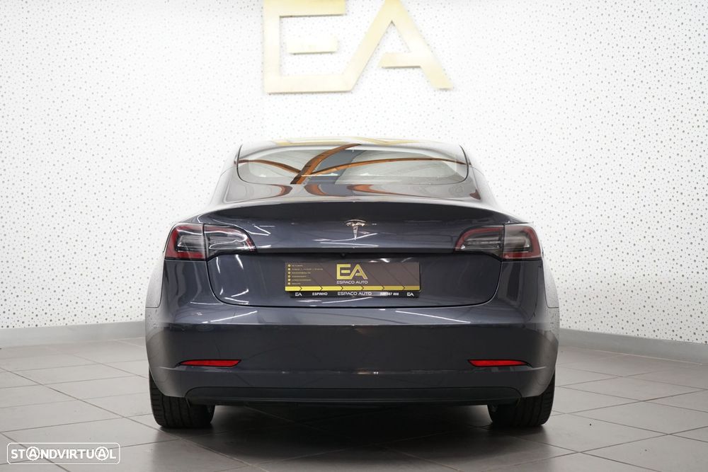 Tesla Model 3 Standard Range Plus RWD - 5