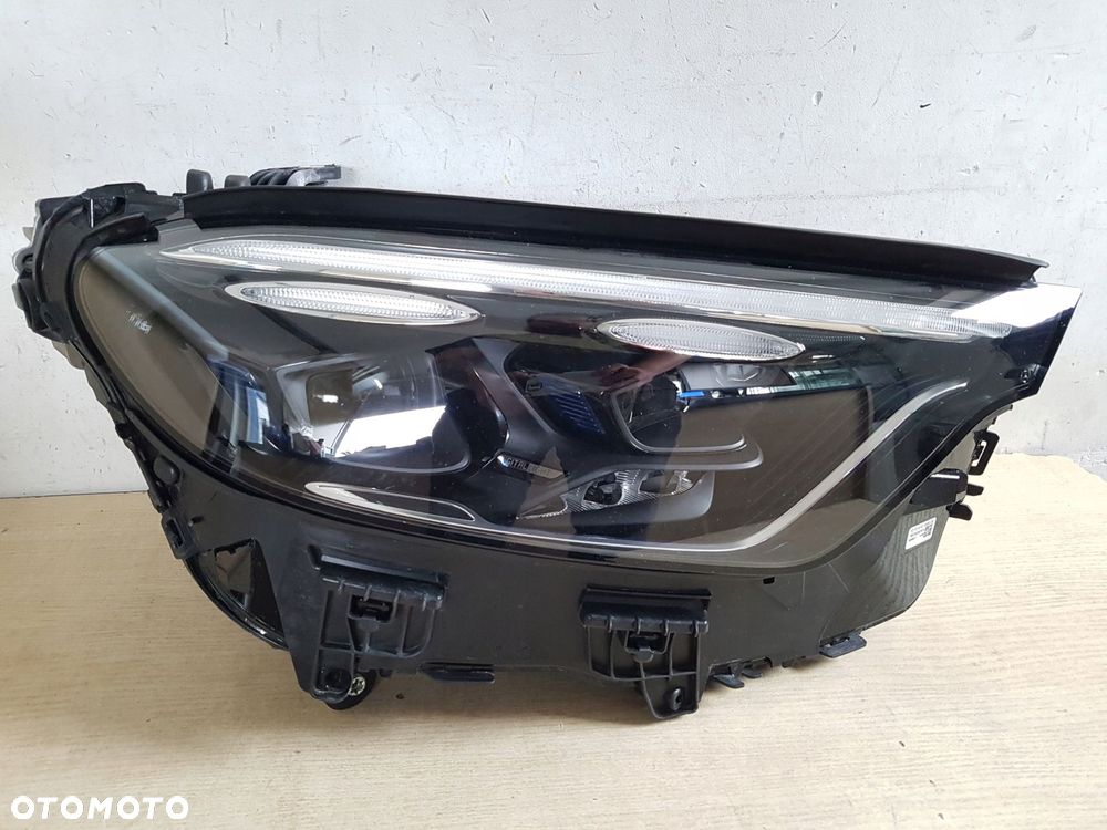 mercedes glc prawa lampa reflektor digital light full led a2549066802 - 2