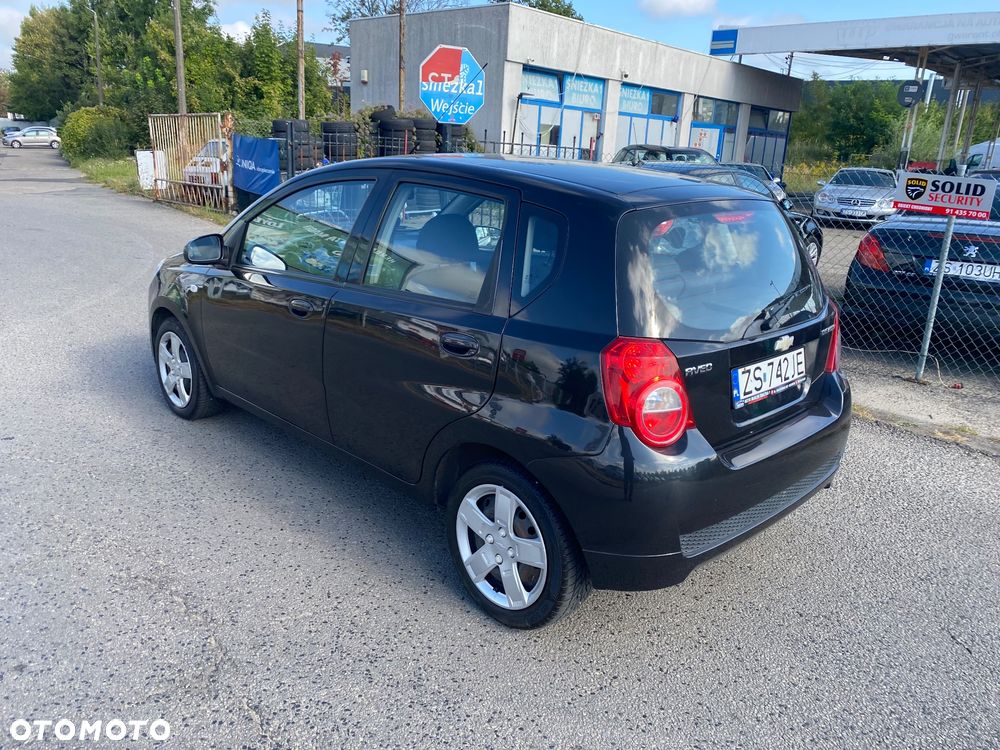 Chevrolet Aveo 1.2 - 24